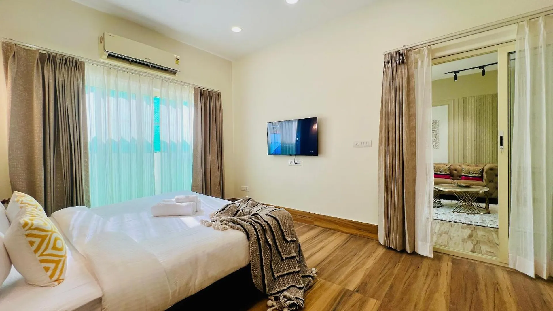 Apartmán Bluo 1Bhk Suite Medicity - Bathtub, Kitchen Lift #Staycation Gurgáon Indie